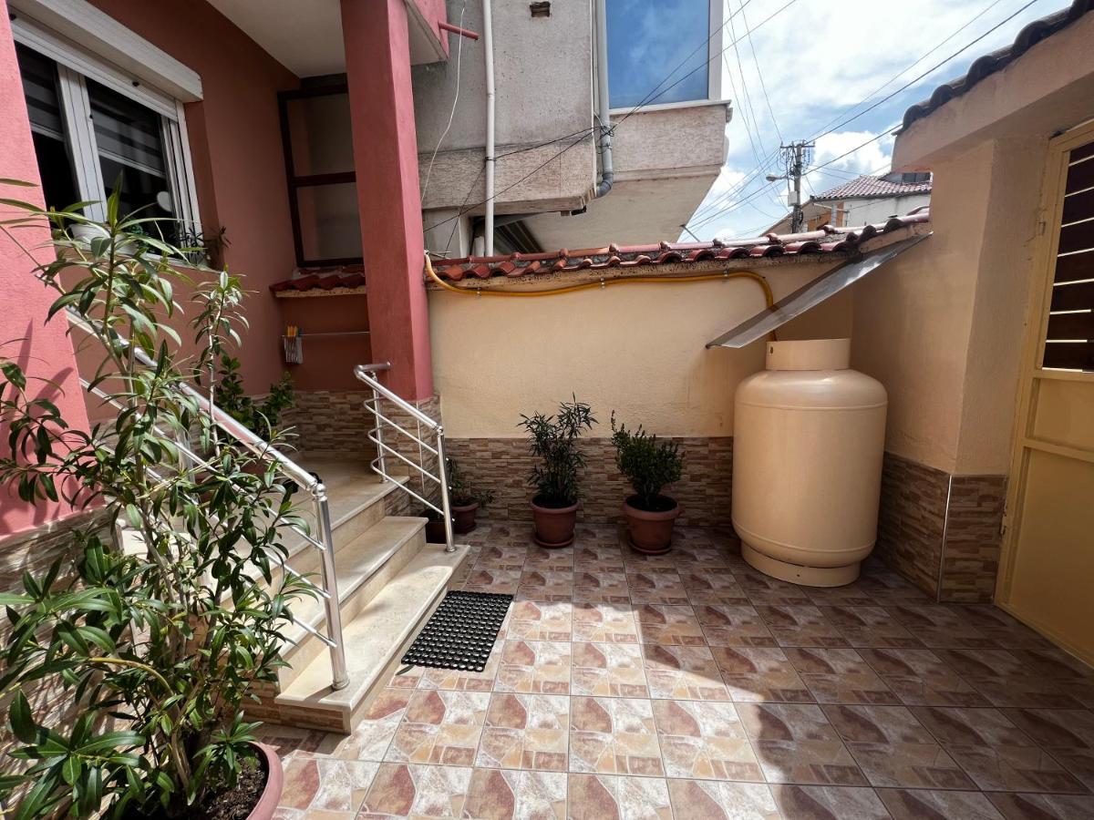 Retreat In The Centre Of Korce Apartment Екстериор снимка